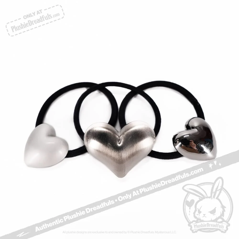 Plushie Dreadfuls - Goth Girl 3 Heart Bracelet Set - Image 5